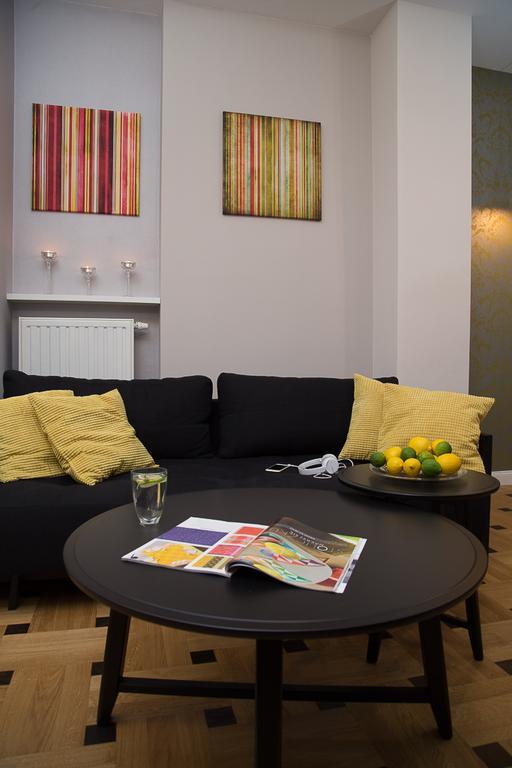 Deluxe Two-Bedroom Apartment